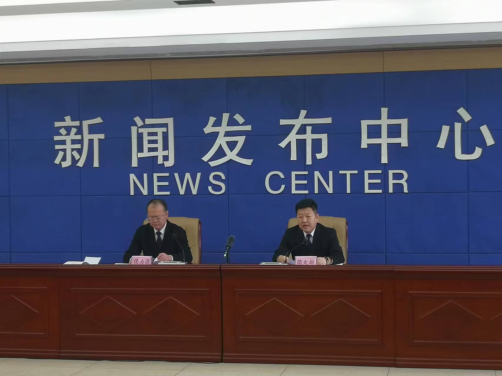 市政府新闻办召开河湖管护工作新闻发布会的答记者问